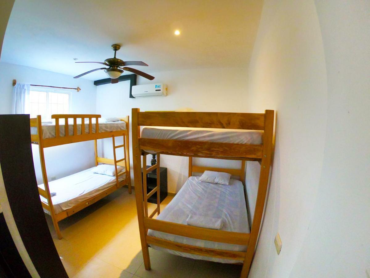 Kiwi Suites Hostel Монтаньита Экстерьер фото