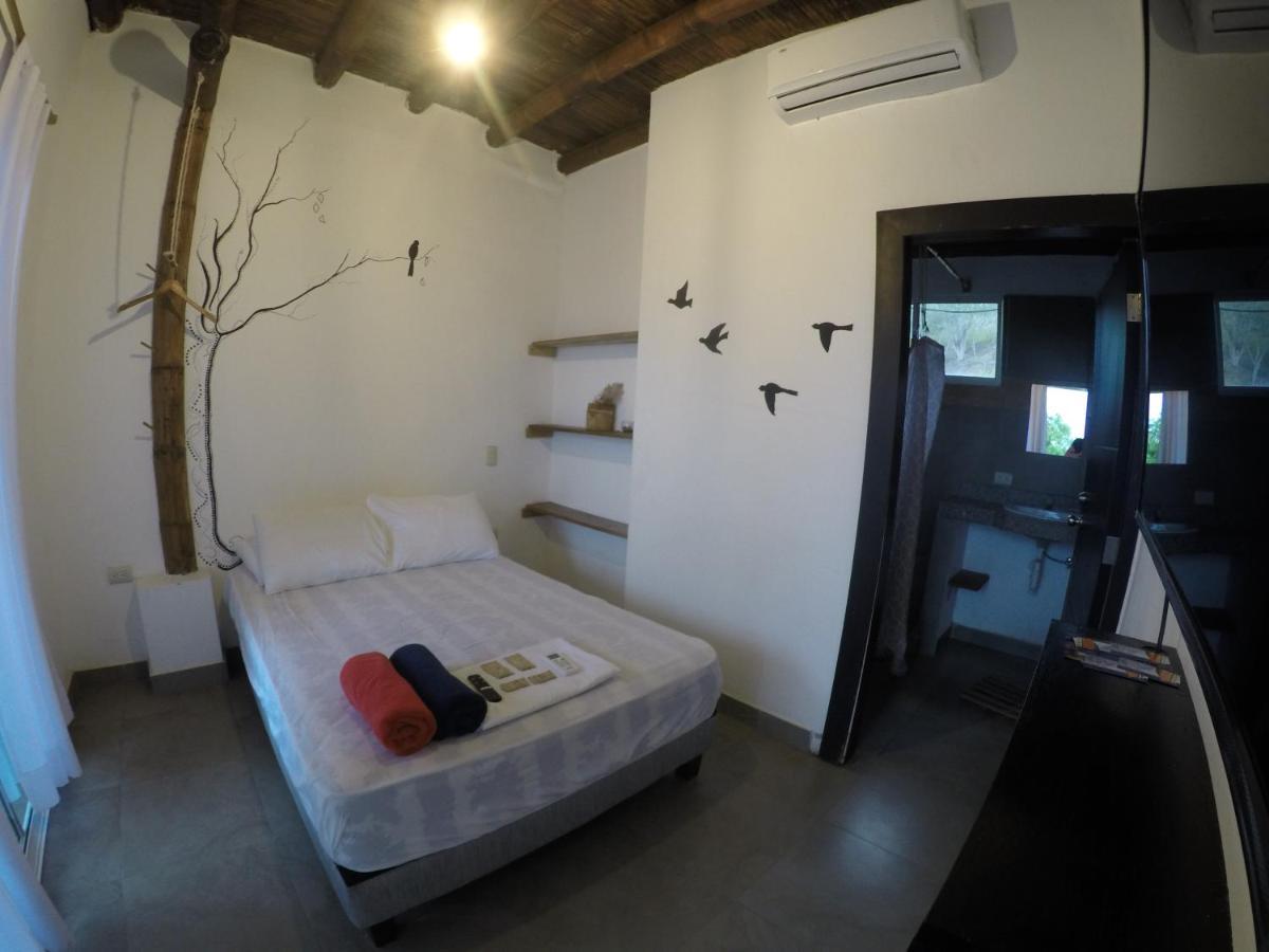 Kiwi Suites Hostel Монтаньита Экстерьер фото