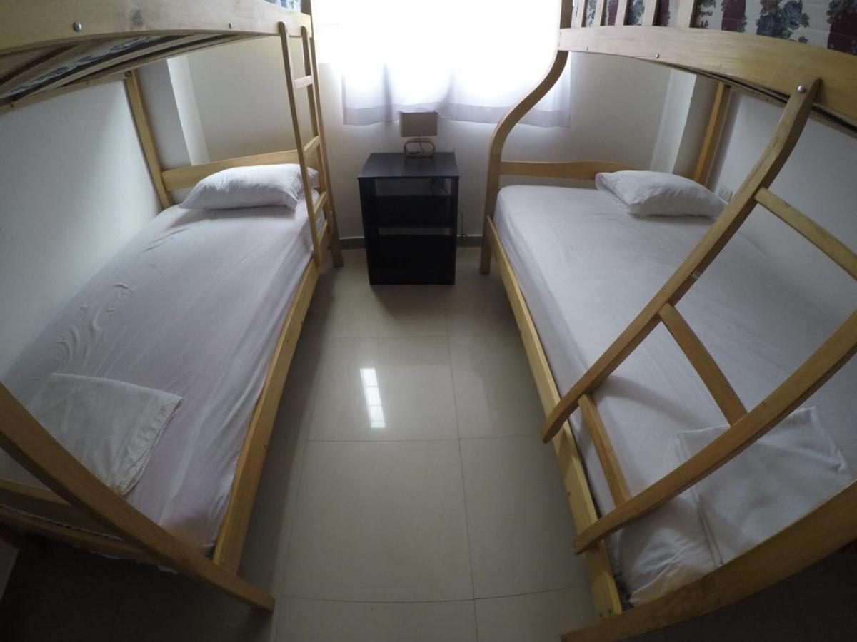 Kiwi Suites Hostel Монтаньита Экстерьер фото